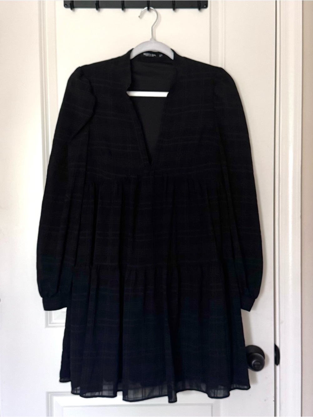 Nasty Gal Black Long Sleeve Tiered V-Neck Dress